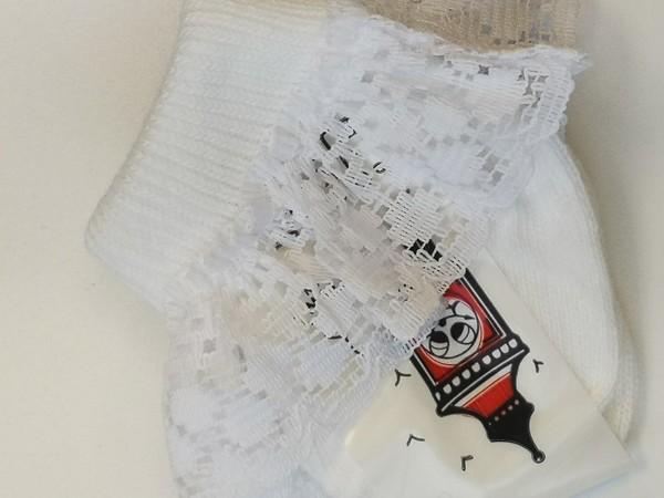 White TOT Ankle Socks with White Lace Trim