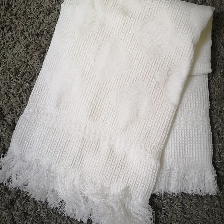 White Heart Shawl - Master